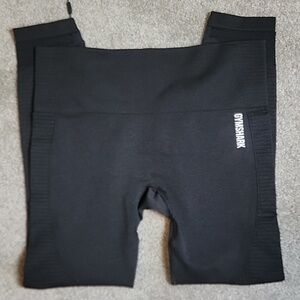 NWT Gymshark origin sealess leggings- black marl
